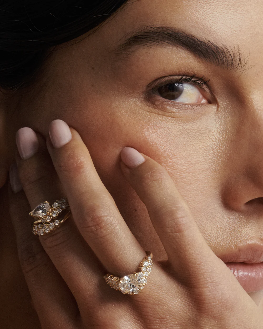 Amelie Curved Band - Image 10